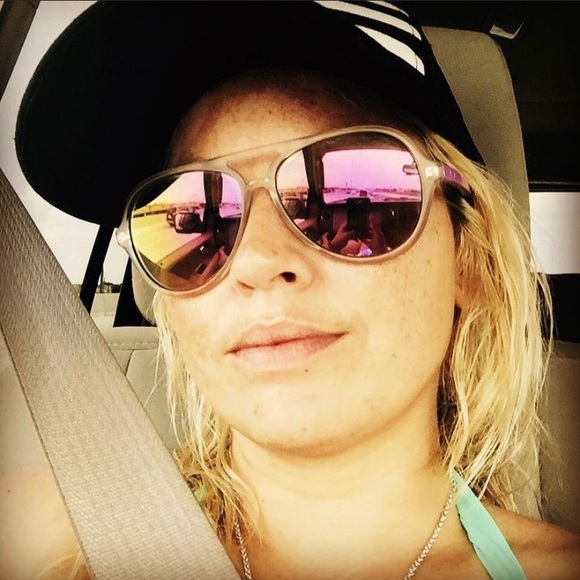 Meet your Posher, Madelyn - Picture 16 of 16